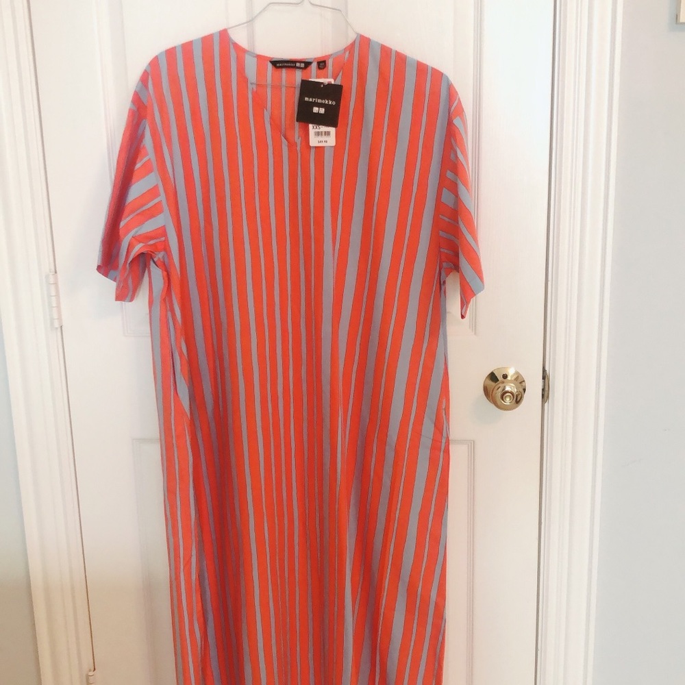 Uniqlo x Marimekko V neck  - XXS - Picture 2 of 5